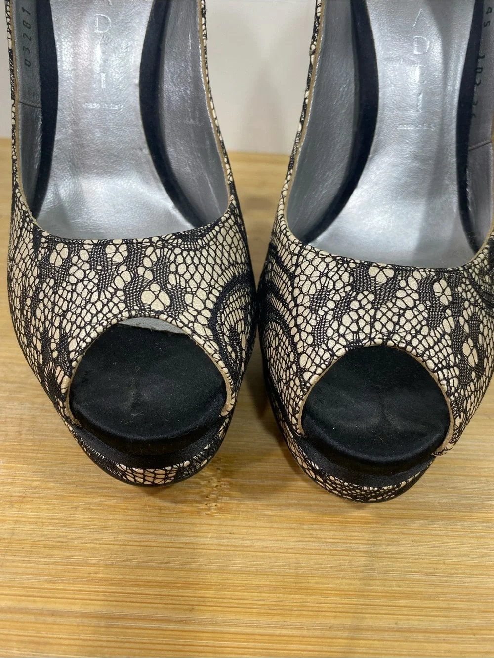 Casadei 6 B Black Lace Peep-Toe Platform Pumps high heels Italy 145mm stiletto